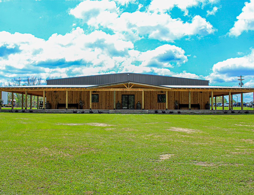 Book our Cottonwood Barn for your next corporate outing, reunion, fundraiser, or wedding!